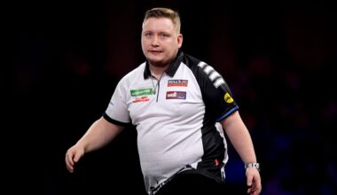 Darts: Martin Schindler nach Sieg auf Hotelsuche | Sport