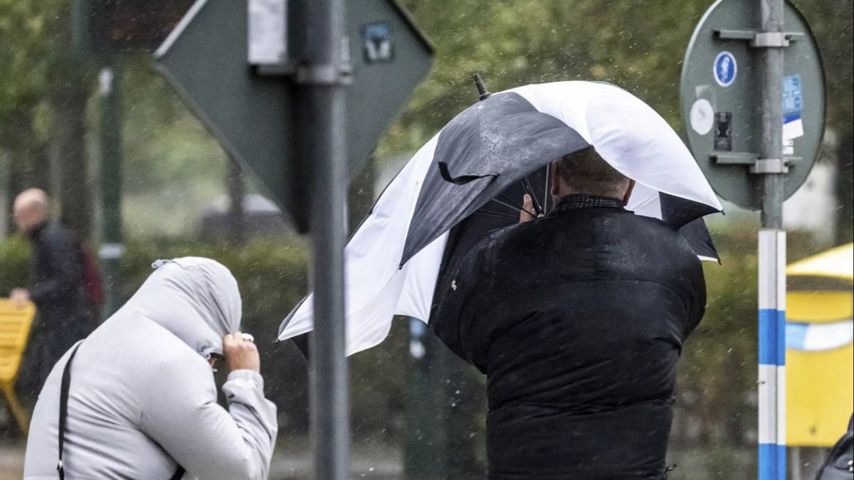 Sturm Amy wütet über Europa - mindestens drei Menschen sterben