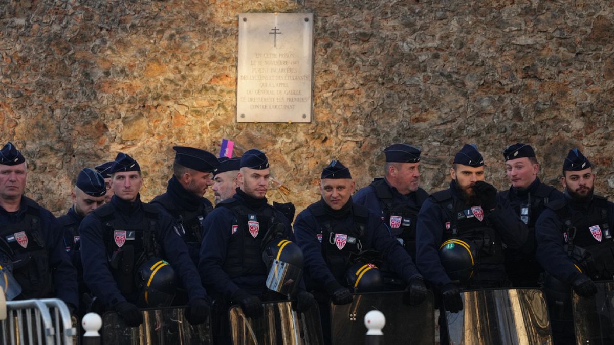 Novum in der EU-Geschichte: Frankreichs Ex-Präsident Sarkozy wurde inhaftiert