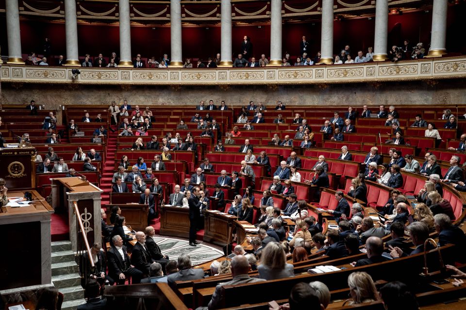 Premierminister Sébastien Lecornu im Parlament