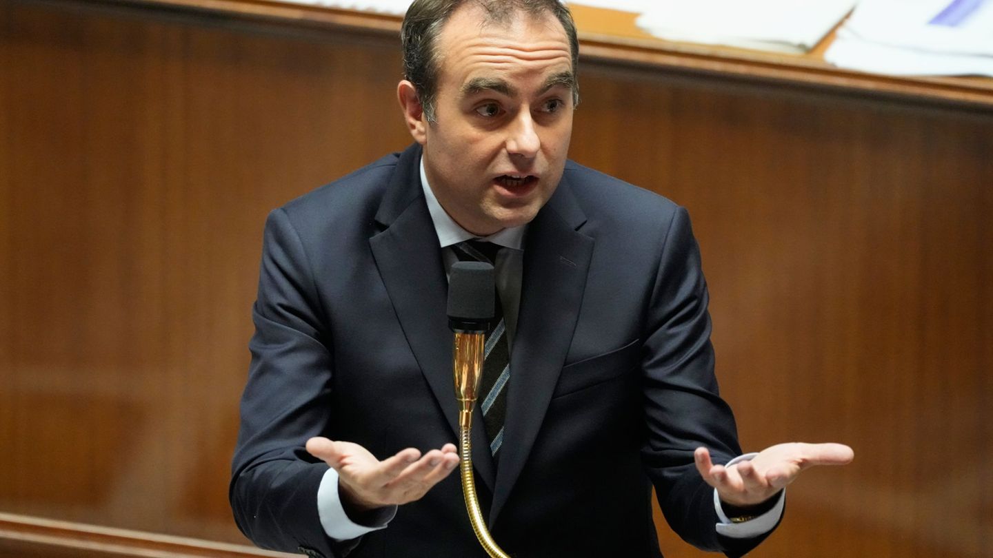 Premier Lecornu muss sich einem Misstrauensvotum in der Nationalversammlung stellen. Foto: Michel Euler/AP/dpa