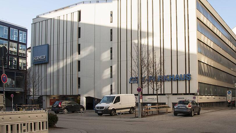 Dieses Parkhaus mitten in München gehört der Stadt: Was wird daraus?