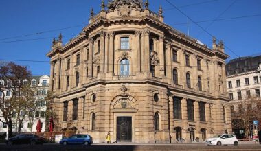 Alte Börse München: Verkauf für 75 Millionen Euro durch Peakside Fonds