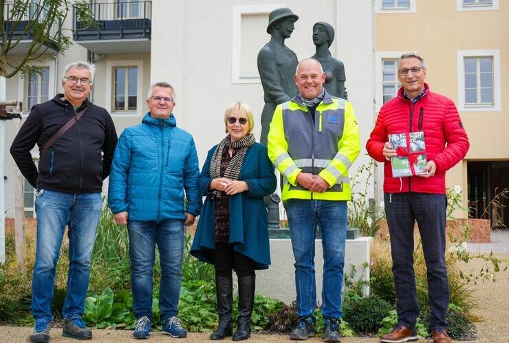 Erstes Teilstück des neuen Marktplatzes in Flöha freigegeben