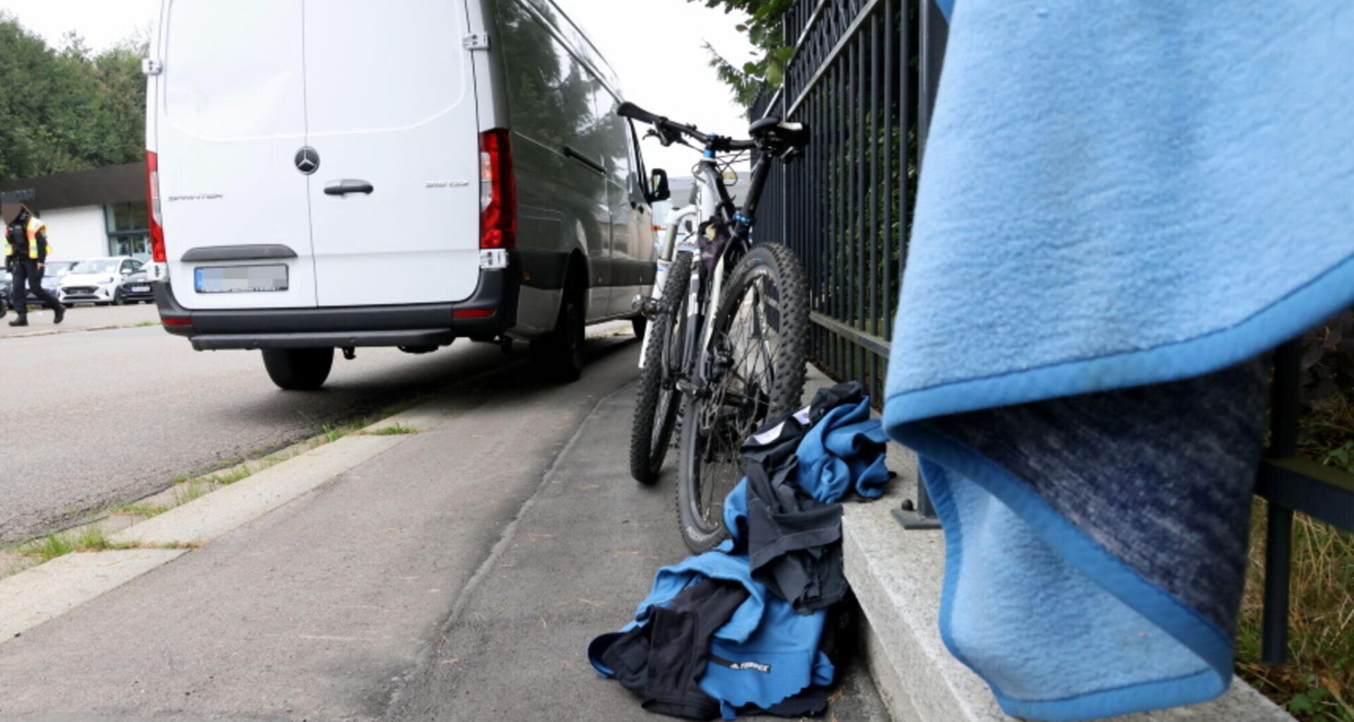 Nach Radunfall in Röhrsdorf: 55-Jähriger trotz Helms schwerstverletzt