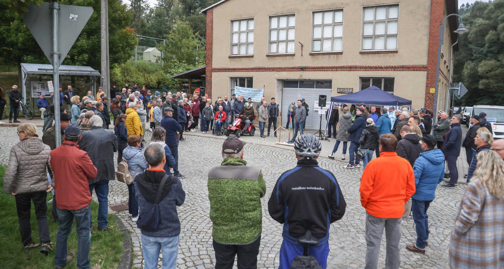 Gegner dominieren Info-Veranstaltung in Kleinolbersdorf
