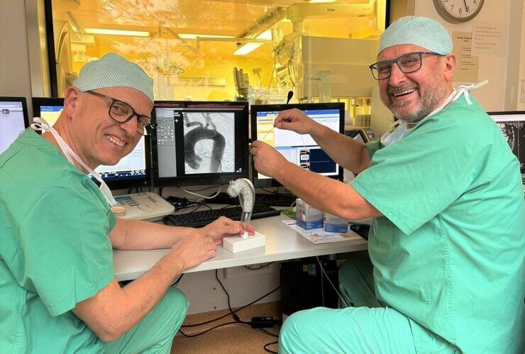 Weltneuheit bei Gefäßbehandlung – erste OP mit neuem Stent in Europa
