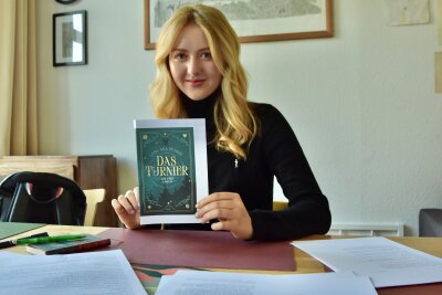 Für Leseratten: Was hat es mit dem magischen Spiel auf sich? - Lara Starec hat ihr erstes Buch "Das Turnier - Die vier Linien" herausgebracht.