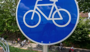 Neue Fahrradbrücke in Chemnitz freigegeben