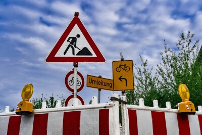 Neue Baustellen in Chemnitz: Diese Sperrungen und Umleitungen gelten ab Montag - Ab Montag wird's auf einigen Chemnitzer Straßen wieder eng.