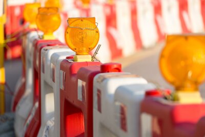 Neue Baustellen in Chemnitz: Diese Sperrungen und Umleitungen gelten ab Montag - Ab Montag wird's auf einigen Chemnitzer Straßen wieder eng.