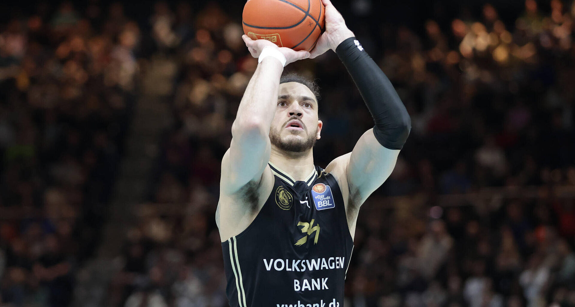 Niners Chemnitz holen Gavin Schilling