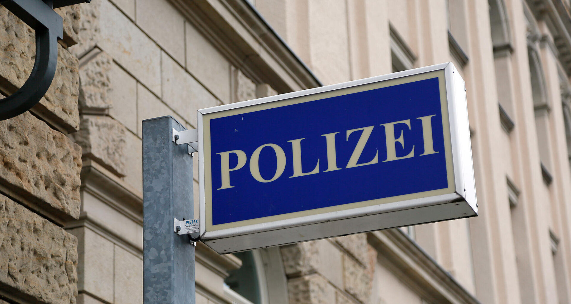 Polizei sucht Zeugen zu mehreren Raubüberfällen in Leipzig