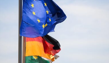 Heftige Diskussion um Chemnitzer Flaggen-Beschluss: „Keine wichtigeren Probleme?“