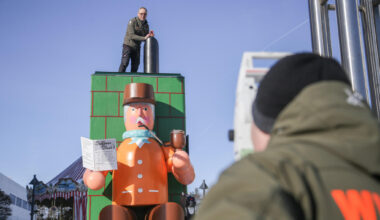 Räuchermann im Chemnitz-Center wird repariert