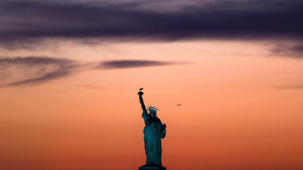 Statue of Liberty: Die Freiheitsstatue ist Monument und Metapher zugleich. Nun kommt aus Frankreich die Forderung, die USA sollten sie wieder zurückgeben.