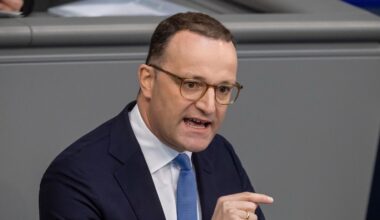 Verteidigung: Jens Spahn fordert schnellen Aufbau einer Drohnenabwehr