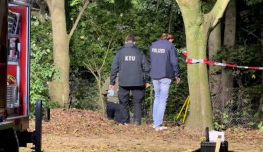 nrw-aktuell.tv: Neuss: 25-jähriger Duisburger an Friedhof mit Messer tödlich verletzt