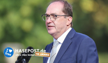 CSU-Politiker Dobrindt wirbt für Asylzentren außerhalb der EU