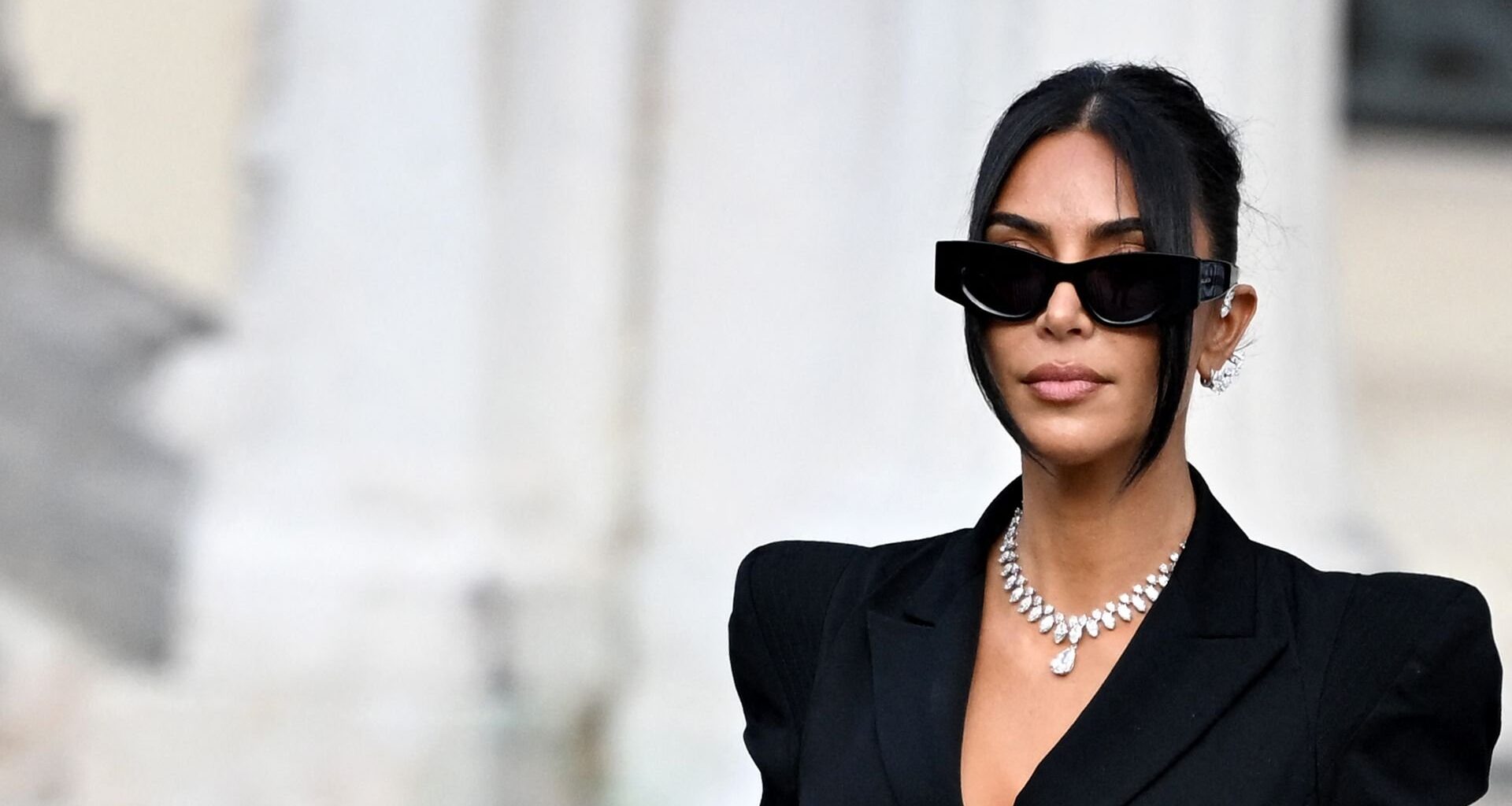 Kim Kardashian begeistert Fans mit Halloween-Dekorationen