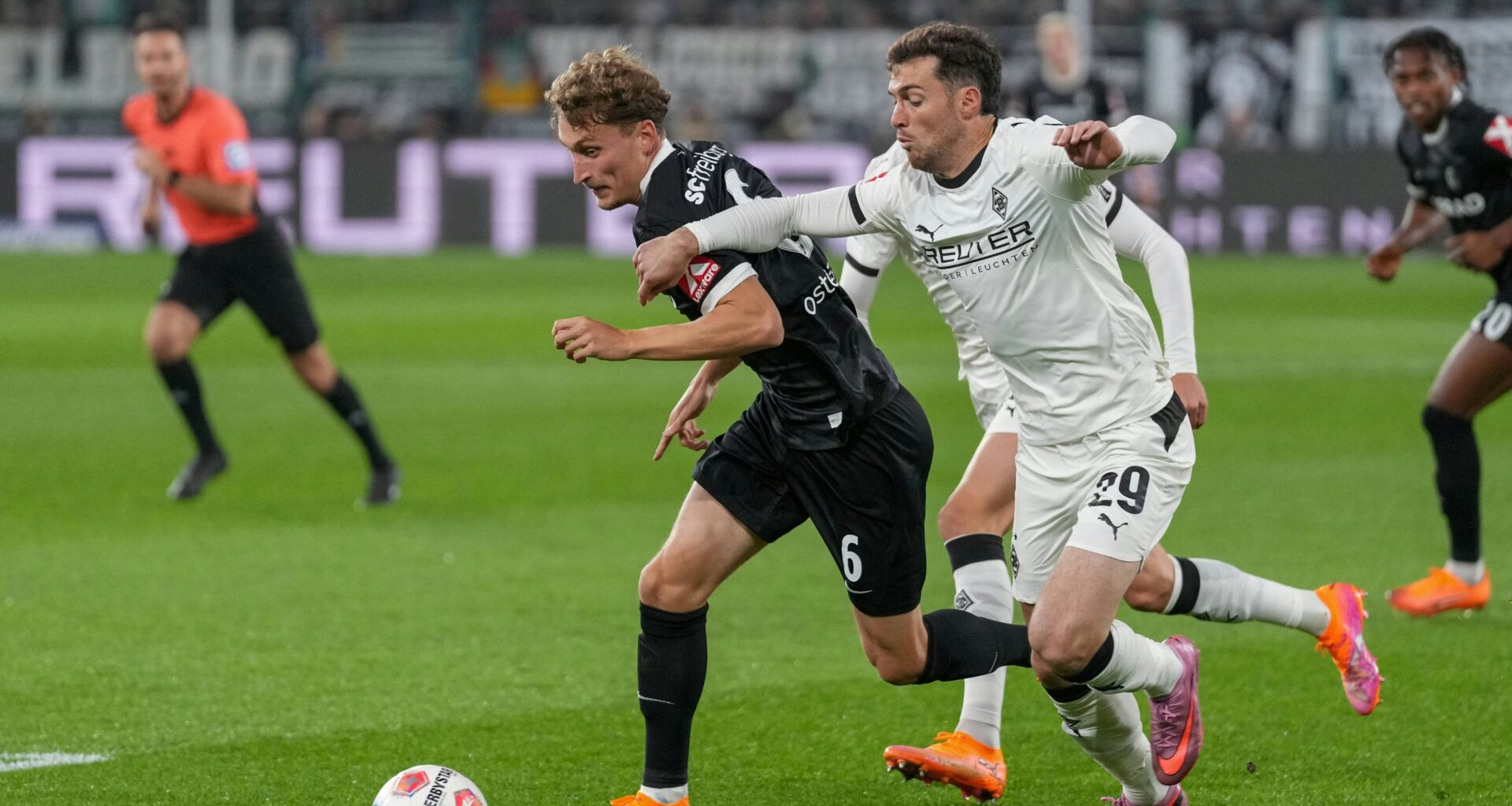 Ab 19.30 Uhr live: Gladbach gegen den SC Freiburg im Ticker