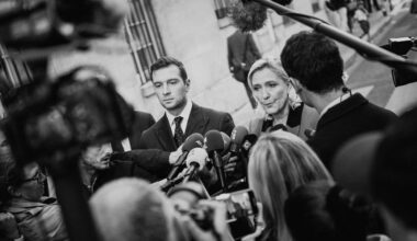 Französische Regierungskrise: Wird die Le-Pen-Partei bald die Regierung stellen?