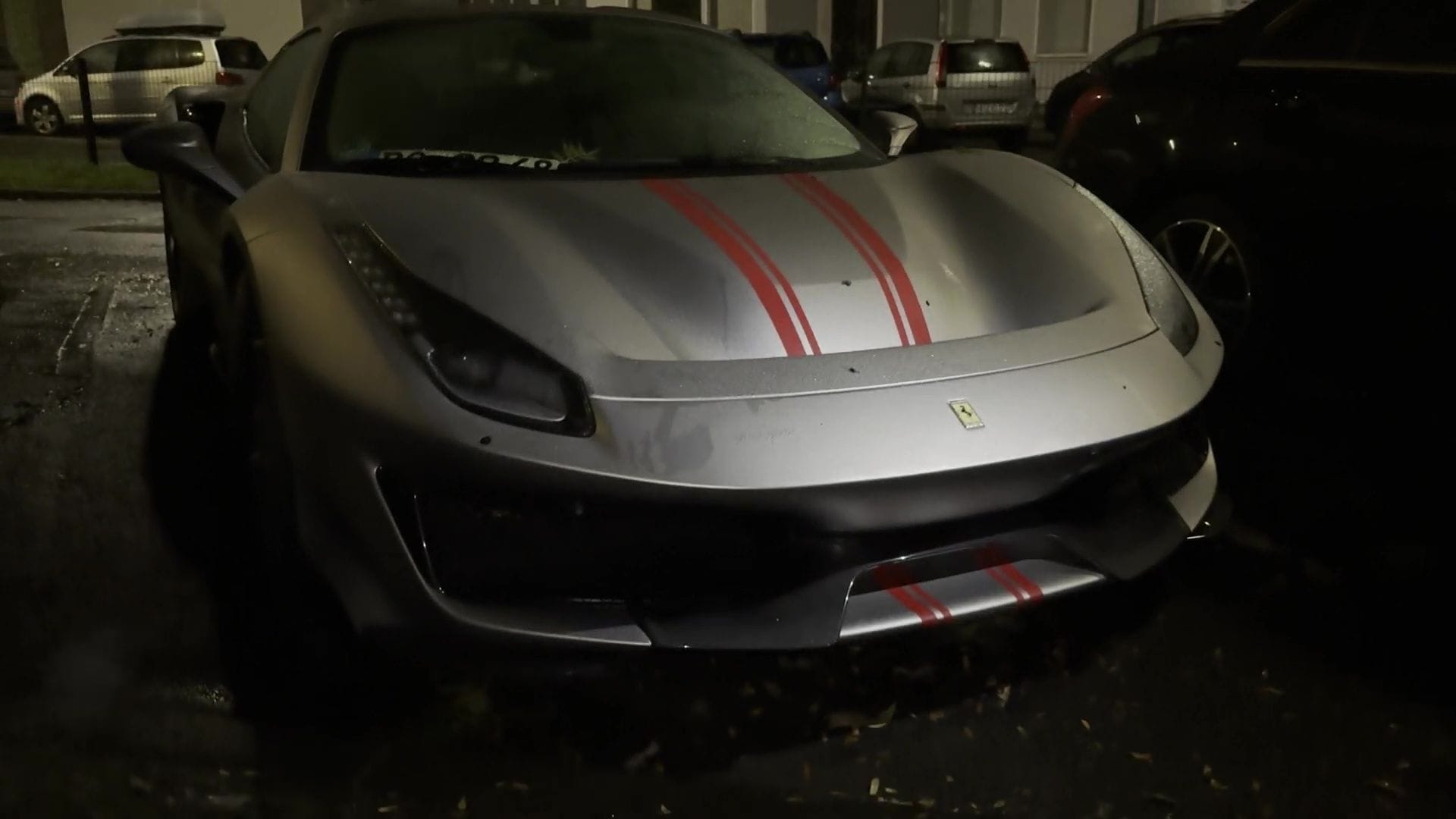 Der Ferrari von Lotto-Millionär Chico wurde von mehreren Schüssen getroffen.