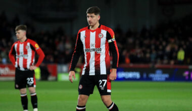 Eintracht Frankfurt beobachtet Janelt – Vertrag bei Brentford endet 2026