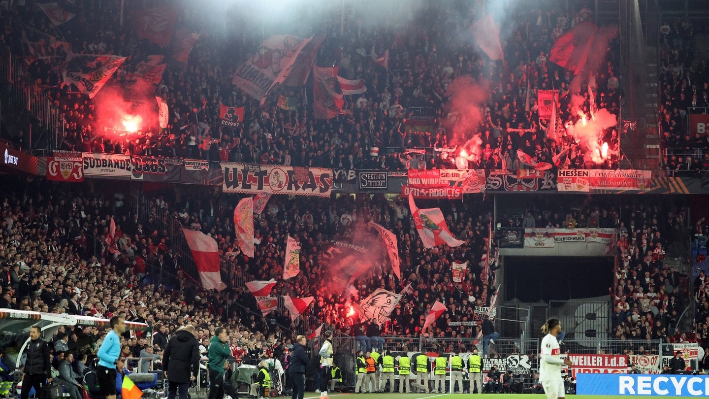 UEFA droht VfB Stuttgart und SC Freiburg mit Fan-Ausschluss - Fußball