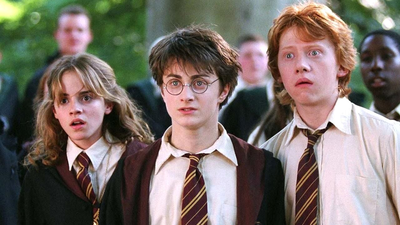 "Matrix"-Star in "Harry Potter": Er spielt eine Schlüsselrolle rund um den Stein der Weisen - Kino News