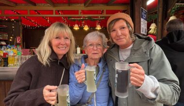 Glühwein im Oktober? Besucher in Essen-Steele mit klarer Meinung