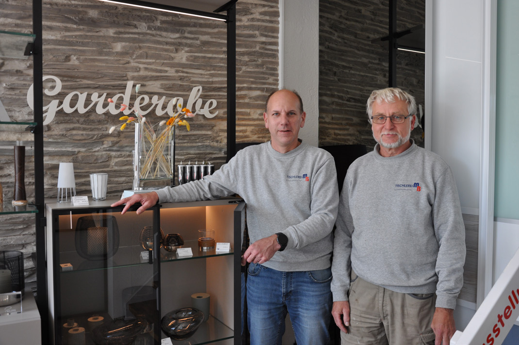 Am "Tag des Schrankes" zeigen Tischlermeister Christian Maas und Volker Bluhm von Raumkreativ Tischlerei MB in Kiel am 18. Oktober individuelle Schranklösungen, Farbtrends und Gestaltungsmöglichkeiten.