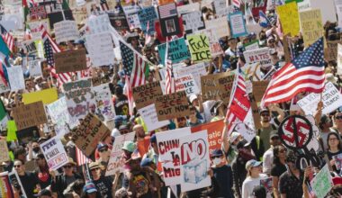 USA: Die Parade gegen ein Königreich