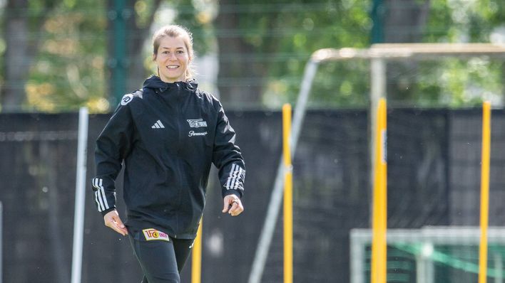 Marie-Louise Eta, U19 Trainerin (Archivfoto 08.05.2024)