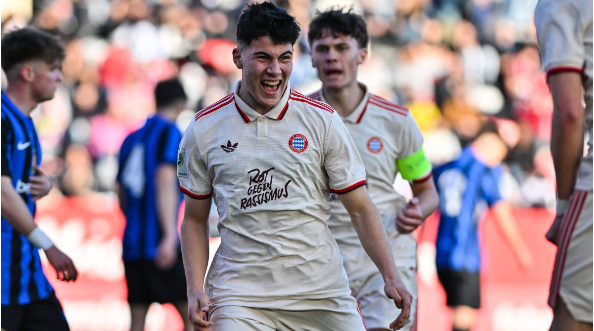 FC Bayern: Talent Chávez debütiert für Peru – Noch ohne Profieinsatz