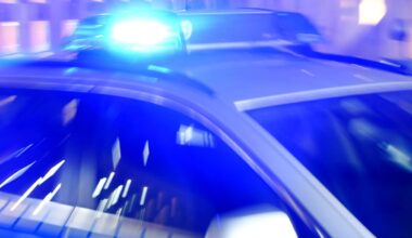 Verfolgungsjagd in Spandau: Über sechs rote Ampeln – 69-Jährige verletzt Polizisten bei wilder Flucht durch Berlin