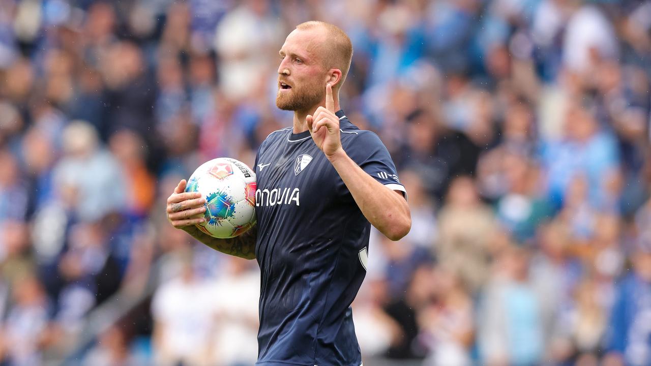 Neuer Vertrag und neue Sorgen: Angreifer Hofmann verlängert beim VfL Bochum