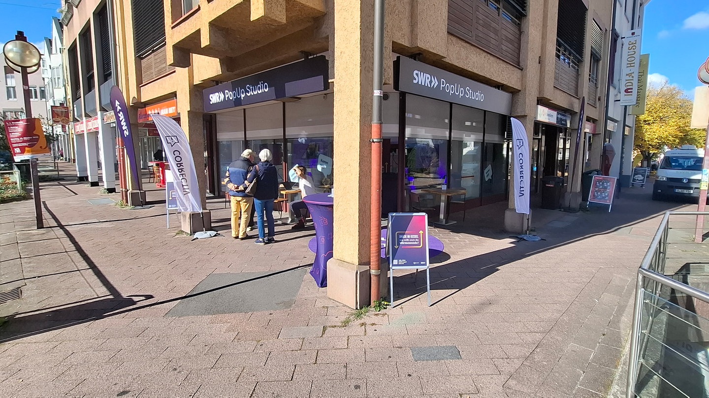 Stuttgart: PopUp Studio von SWR und CORRECTIV ist gestartet