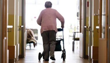 Bund-Länder-Kommission: Pflegereform-Vorschläge stoßen auf Kritik