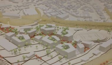 Ostfeld in Wiesbaden: Defizit wächst, Schienenanschluss fehlt