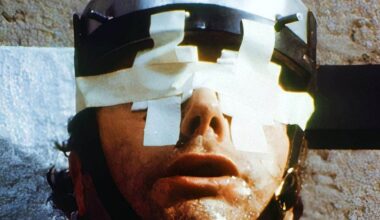 Das Remake eines der berüchtigtsten Horrorfilme aller Zeiten liegt seit über zwei Jahren im Giftschrank – jetzt dreht der Regisseur seinen nächsten Film - Kino News