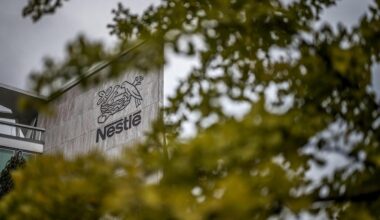Lebensmittelindustrie: Nestlé will weltweit 16.000 Stellen abbauen