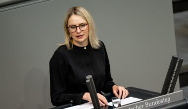 Migration: Integrationsbeauftragte kritisiert Merz für "Stadtbild"-Äußerung