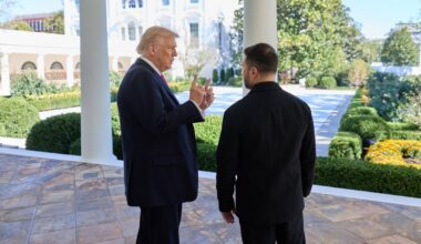 Hinter verschlossenen Türen sprach Trump mit Selenskyj Klartext