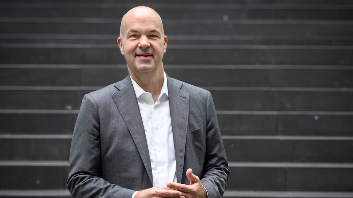 DIW-Chef lehnt Bürgergeldreform ab – „Populistisches Ablenkungsmanöver“