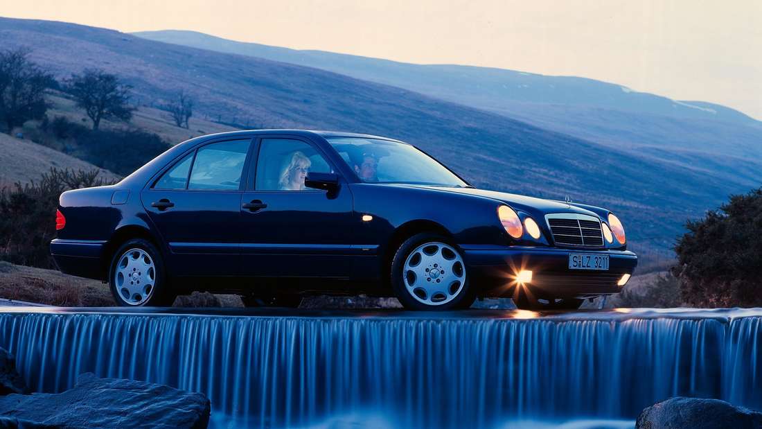 Eine Mercedes E-Klasse