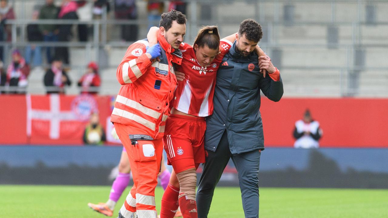 Gegen Köln ausgewechselt: Wieder das Knie - Sorgen um Bayerns Lena Oberdorf