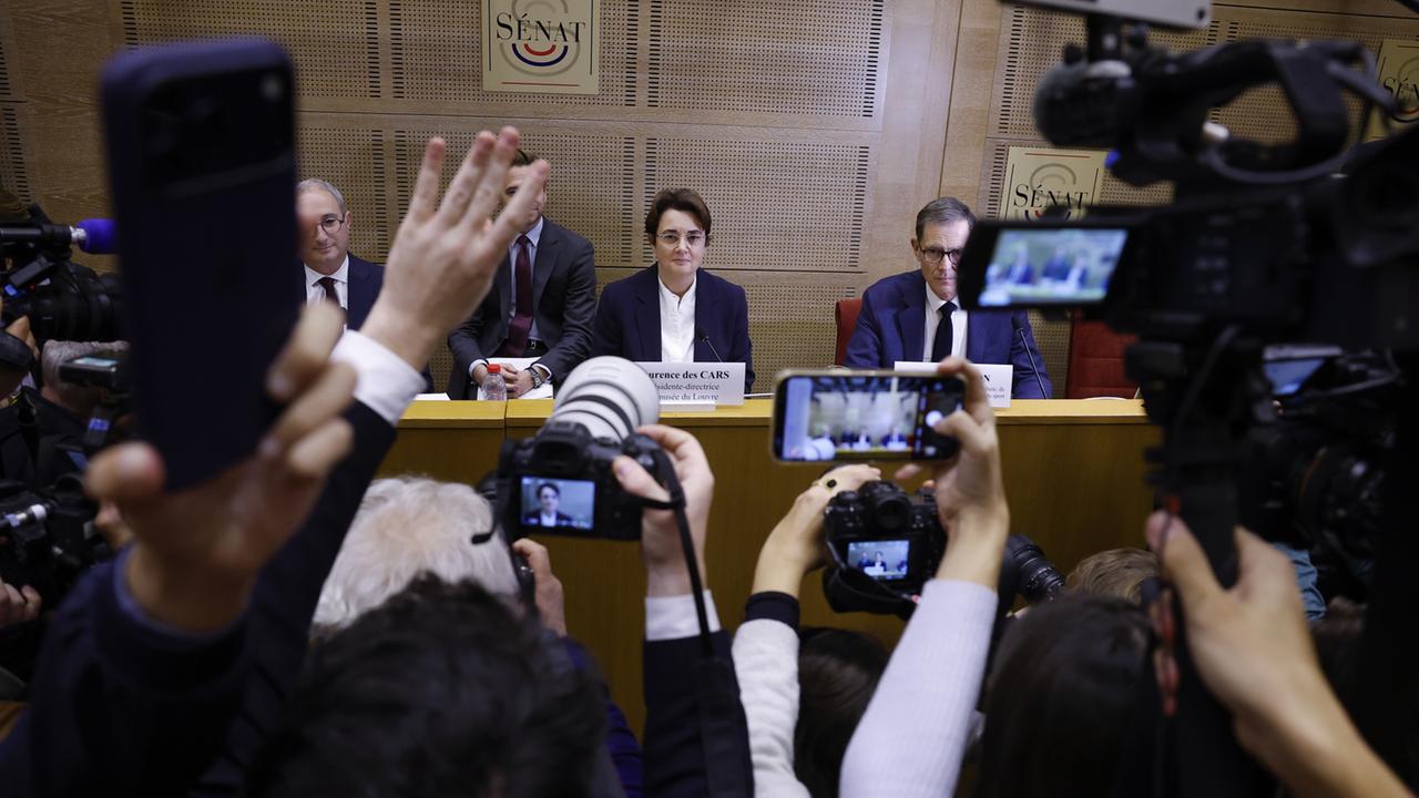 Louvre-Direktorin räumt "Versagen" nach Juwelen-Diebstahl ein