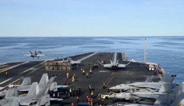 USA erhöhen Druck auf Venezuela - Flugzeugträger entsandt