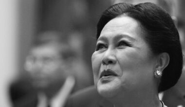 Thailands einstige Königin Sirikit im Alter von 93 Jahren gestorben